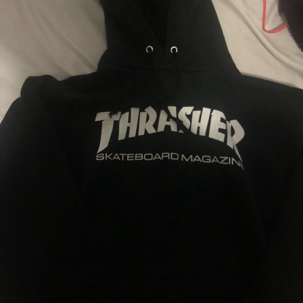 black thrasher hoodie